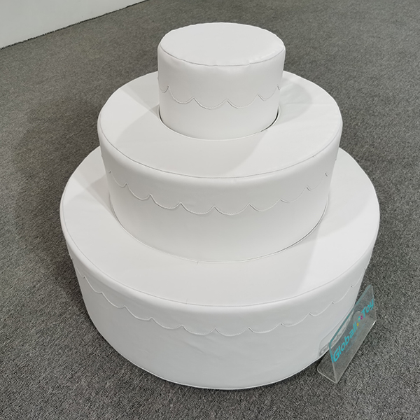 pastel-soft-play-glijbaan-en-ballenbak-set
