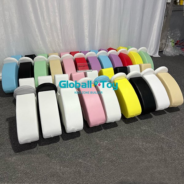 Rocker morbidi multicolori per venditori di bambini