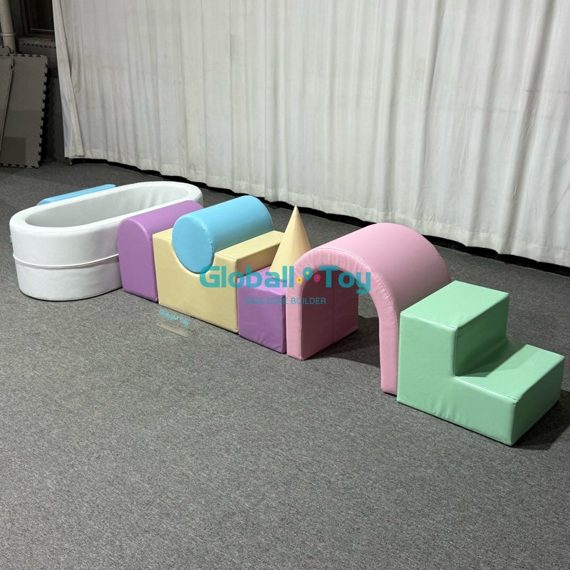 Combo tunnel de jeu doux et toboggan pour aire de jeux pour enfants