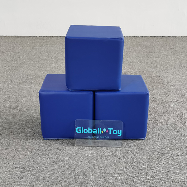 blu-soft-play-cube-per-kids-playroom