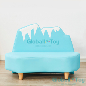 Sof&aacute;-soft-play-para-ni&ntilde;os-infantiles con tem&aacute;tica de iceberg