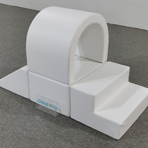 set pemanjat busa lengkung putih untuk gym dalam ruangan