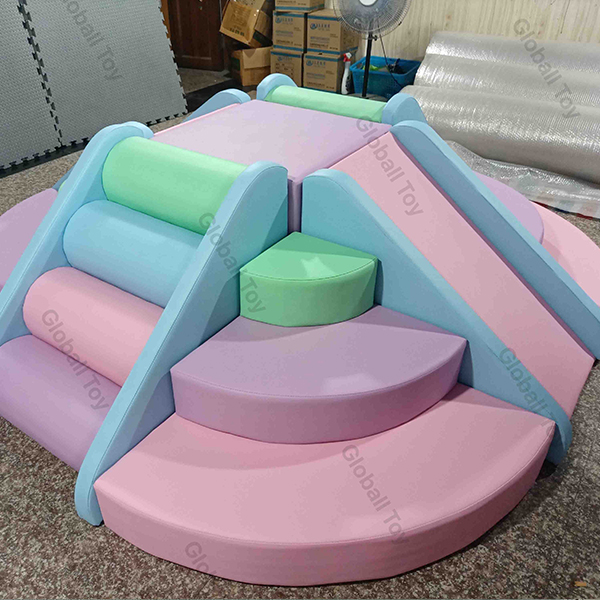 Aire de jeux pour enfants au design moderne