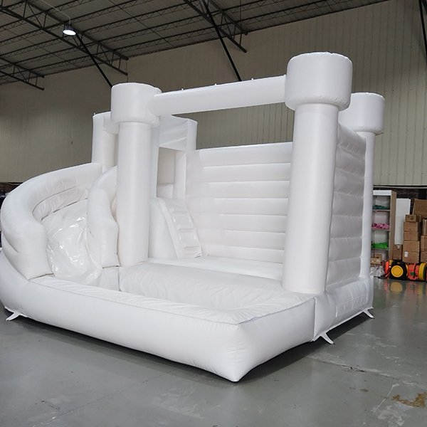 Çocuk Doğum Günü Kiralama Etkinlikleri için Beyaz Şişme Kale Kaydırağı