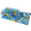 playground interno personalizado com tubos estilo oceano e elementos de jogo suaves