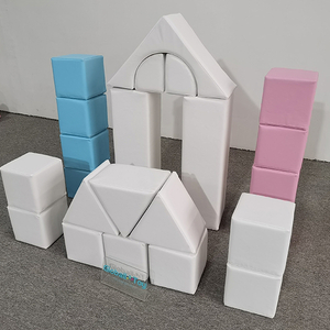 bloques de construcción de juegos blancos y de color blanco