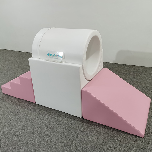 Pastelkleurige schuimbouwstenen voor kinderdagverblijven