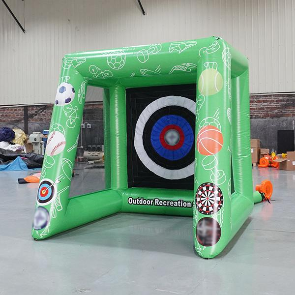gioco-tiro-a-freccette-calcio-gonfiabile