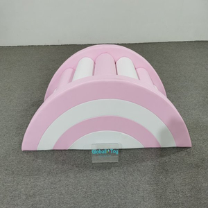 proveedor-de-equipos-para-juegos-de-juegos-interiores-beige-escalador-arco&iacute;ris-soft-play