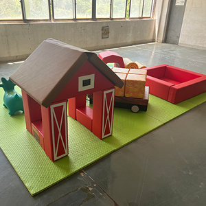 Juego de juegos blandos para interiores para niños con temática de granja 
