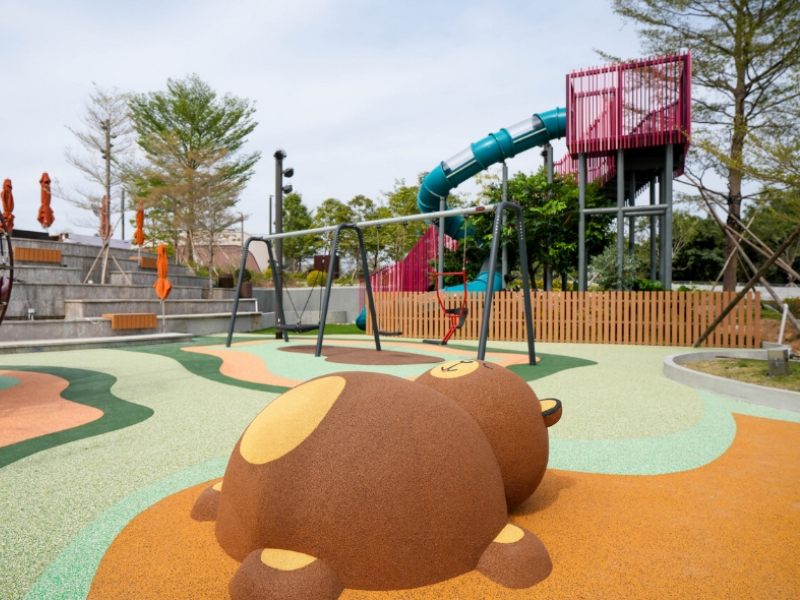 &iquest;C&oacute;mo planificar un parque infantil que combine exterior e interior?