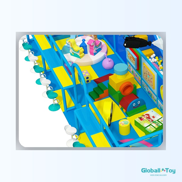 Plaza suave para niños pequeños Play Playground con toboganes y puentes netos
