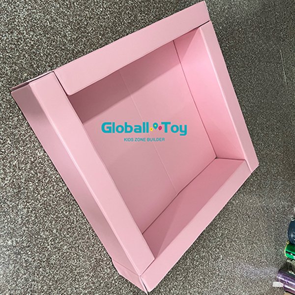 Anak -anak rocker soft pink bermain kursi