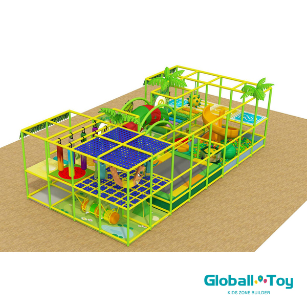 estrutura de recreação interna comercial com trampolim e pistas de obstáculos de espuma