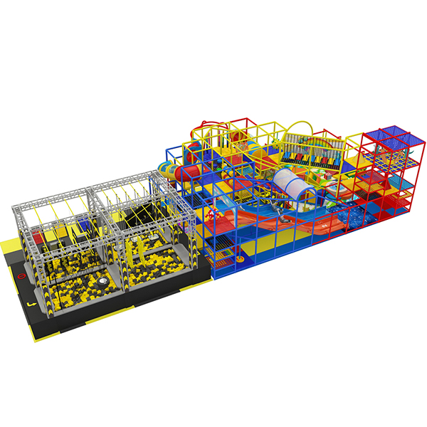 grande design de playground interno de vários níveis com túneis, trampolins e piscinas de bolinhas