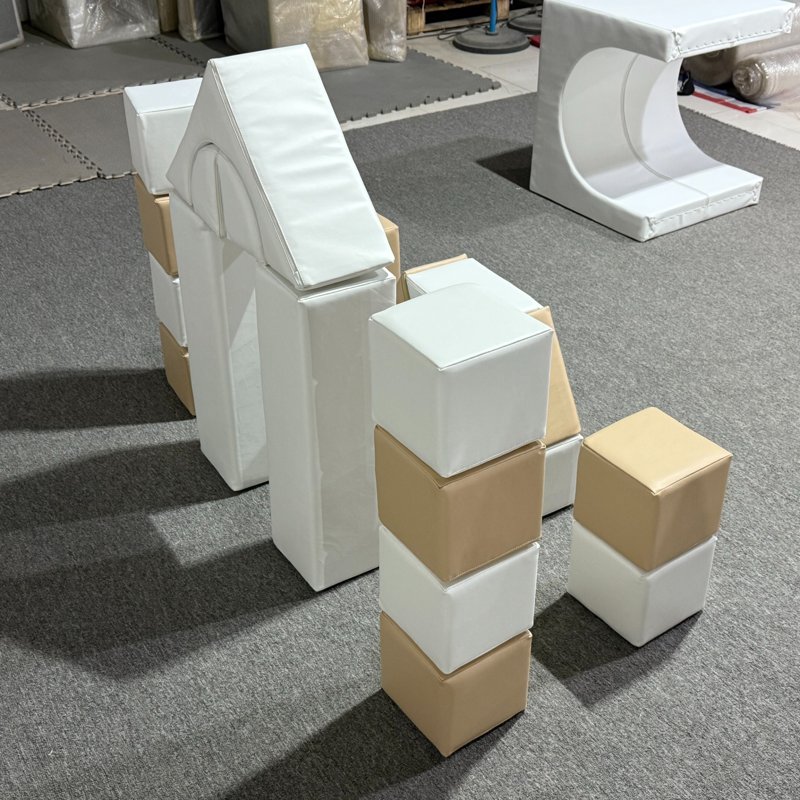 Ensemble de blocs de jeu amusants pour enfants pour un jeu en toute sécurité