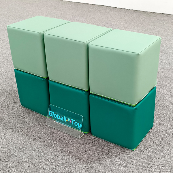 Pastel Soft Play Tunnel met stappen en glijbaan