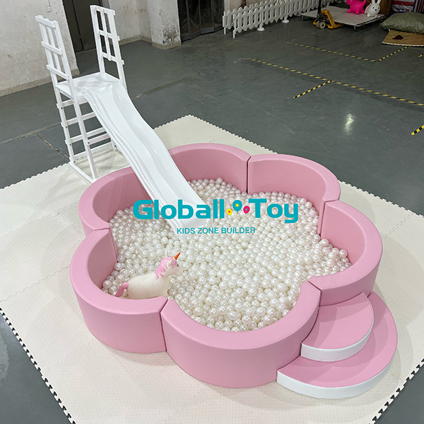 Aangepaste zachte speelset voor binnenspeeltoestellen voor kinderen