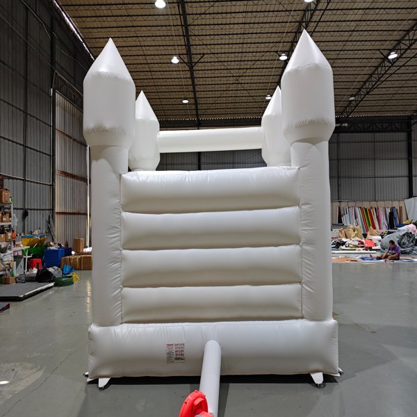 beyaz-şişme-atlama-kalesi-dayanıklı-pvc-&ccedil;ocuk-oyun-merkezi-dağıtıcı